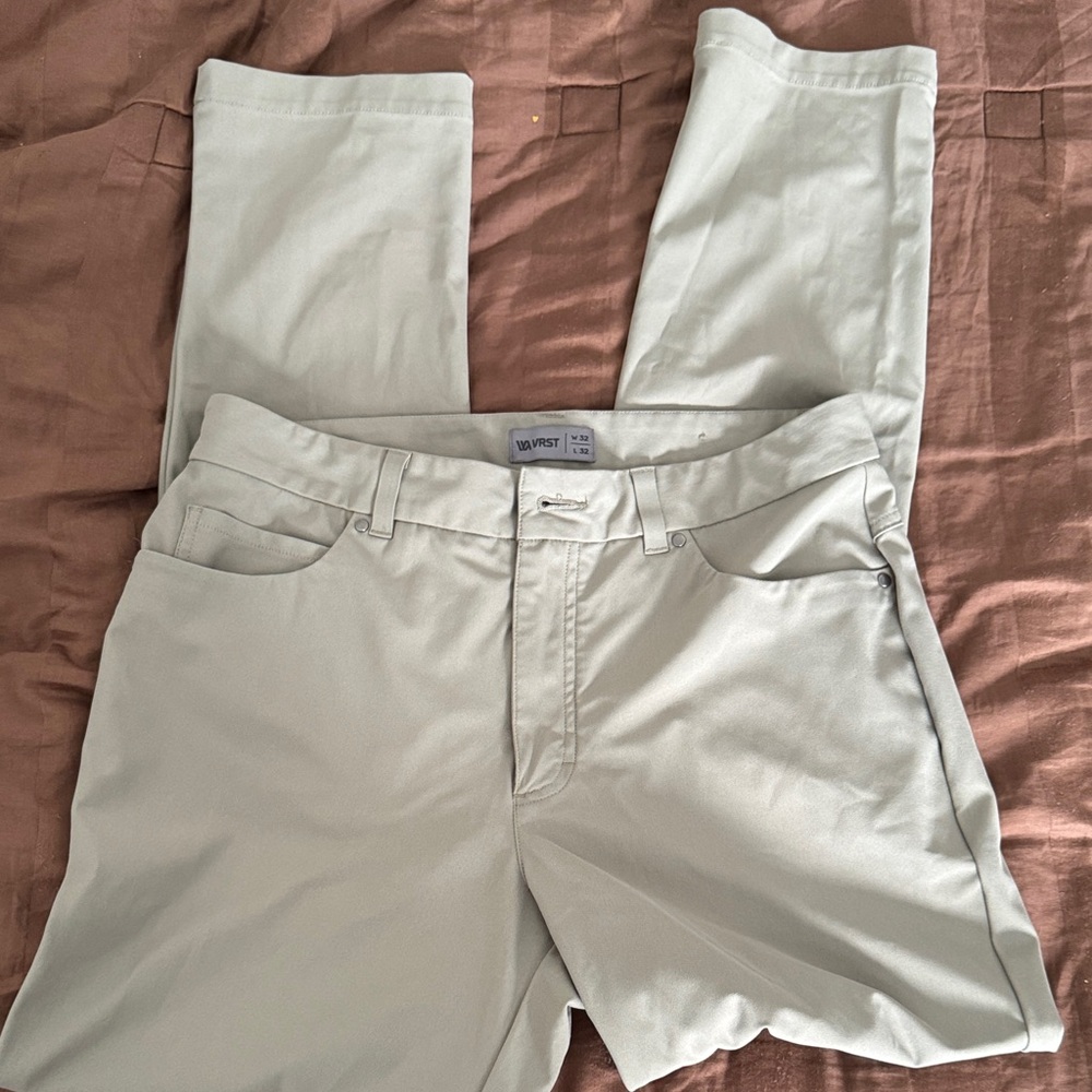 Vrst 32x32  Men's Light Gray Chinos
